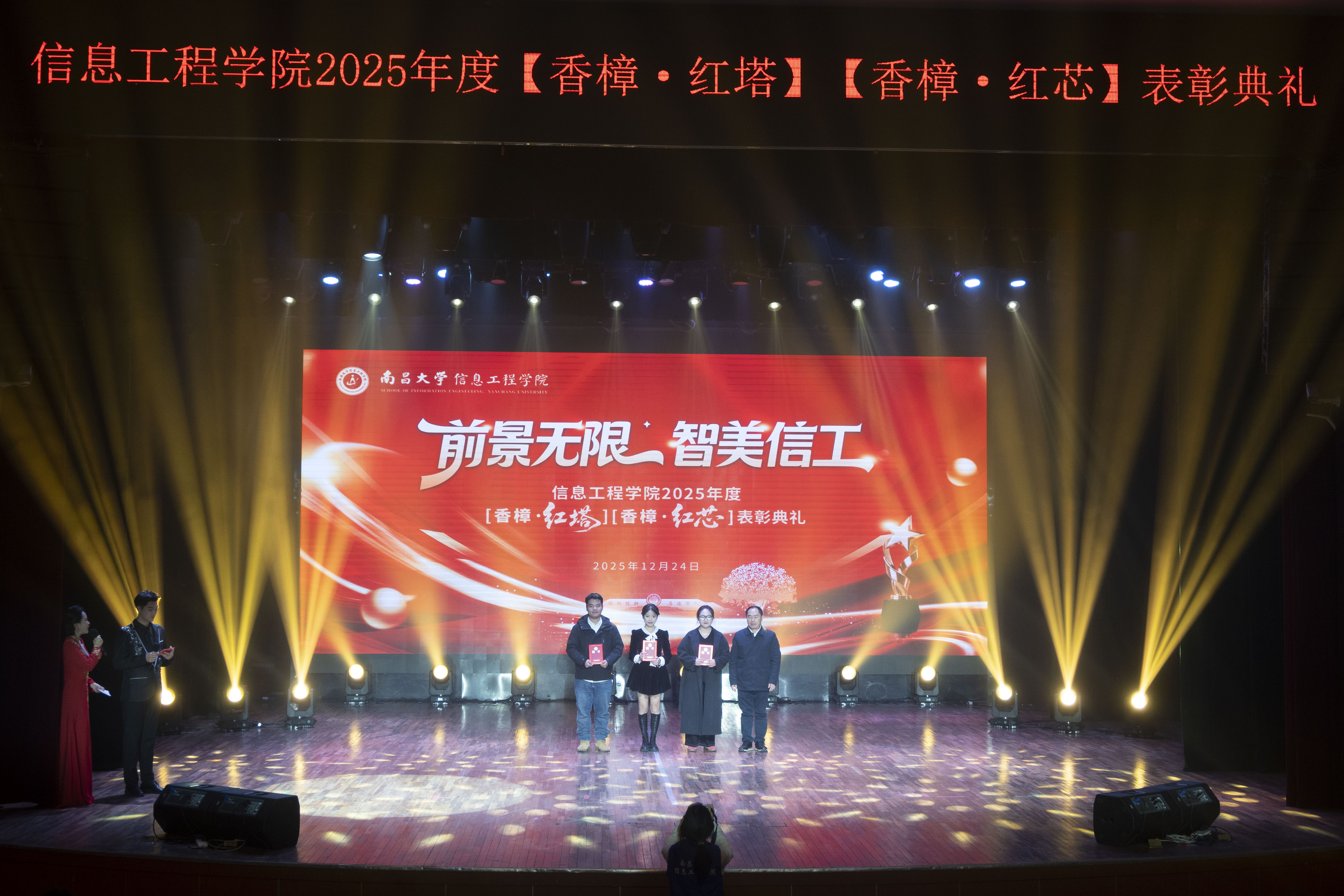 8a924f08bfc74a5c903fe8a8a10554a4.jpg DSC_0933.JPG